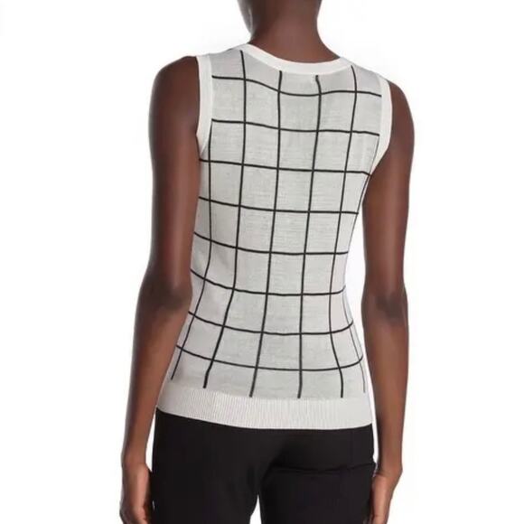 Halogen White & Black Box Striped Sweater Vest - Picture 2 of 10